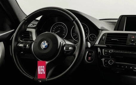 BMW 3 серия, 2018 год, 3 000 000 рублей, 15 фотография