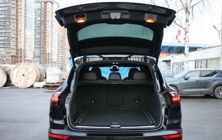 Porsche Cayenne III, 2018 год, 4 599 000 рублей, 21 фотография