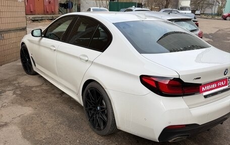BMW 5 серия, 2021 год, 4 300 000 рублей, 8 фотография