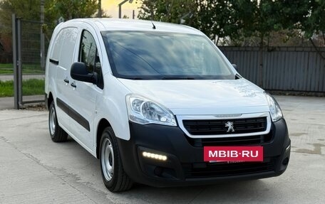 Peugeot Partner, 2021 год, 1 500 000 рублей, 2 фотография