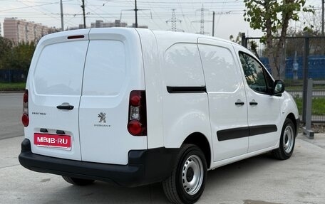 Peugeot Partner, 2021 год, 1 500 000 рублей, 9 фотография