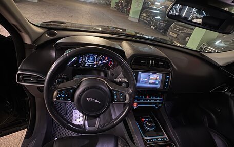 Jaguar F-Pace, 2017 год, 2 750 000 рублей, 8 фотография