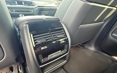 BMW X5, 2019 год, 5 750 000 рублей, 14 фотография