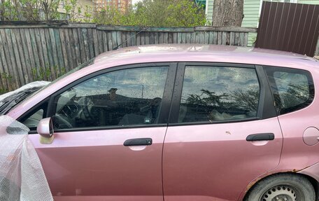 Honda Jazz I рестайлинг, 2002 год, 180 000 рублей, 3 фотография