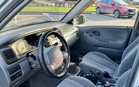 Suzuki Grand Vitara, 2002 год, 699 000 рублей, 12 фотография