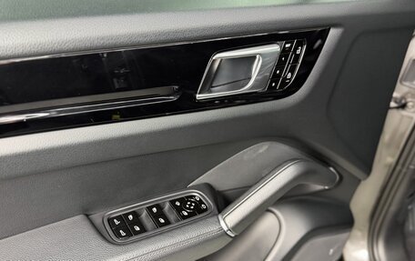 Porsche Cayenne III, 2020 год, 7 500 000 рублей, 14 фотография
