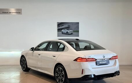 BMW 5 серия, 2025 год, 8 200 000 рублей, 6 фотография