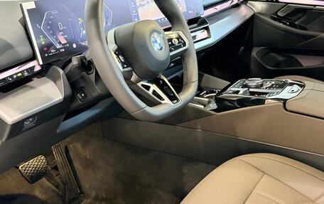 BMW 5 серия, 2025 год, 8 200 000 рублей, 16 фотография