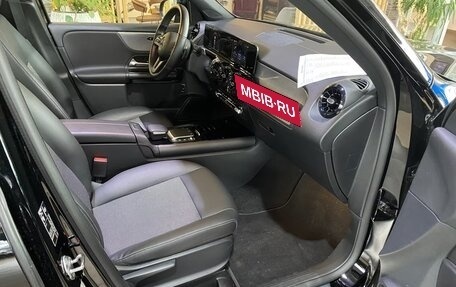 Mercedes-Benz GLB, 2024 год, 5 460 000 рублей, 5 фотография