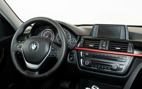 BMW 3 серия, 2013 год, 1 917 000 рублей, 13 фотография