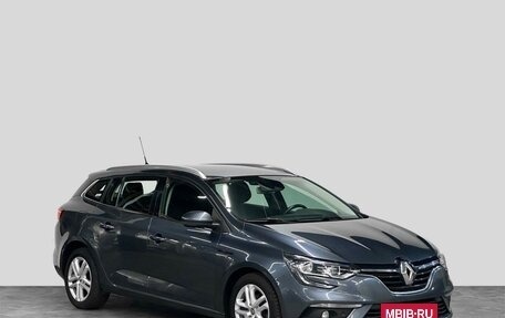 Renault Megane IV, 2018 год, 2 155 000 рублей, 3 фотография