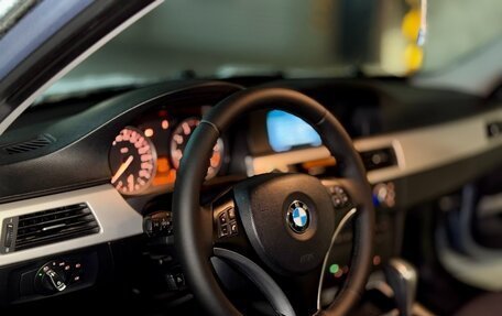 BMW 3 серия, 2009 год, 1 250 000 рублей, 13 фотография