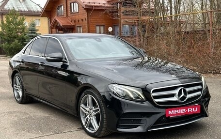 Mercedes-Benz E-Класс, 2018 год, 2 750 000 рублей, 7 фотография