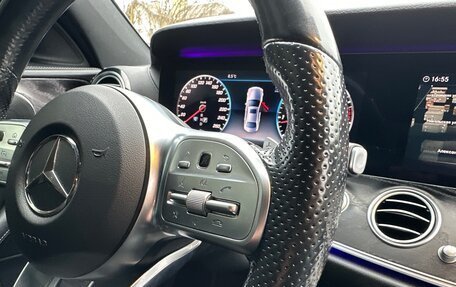 Mercedes-Benz E-Класс, 2018 год, 2 750 000 рублей, 33 фотография