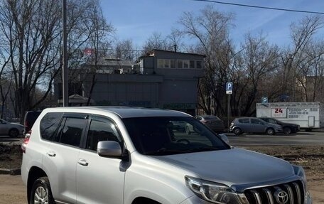 Toyota Land Cruiser Prado 150 рестайлинг 2, 2015 год, 3 900 000 рублей, 3 фотография