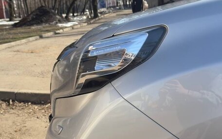Toyota Land Cruiser Prado 150 рестайлинг 2, 2015 год, 3 900 000 рублей, 9 фотография
