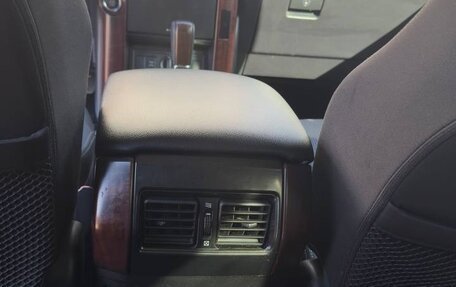 Toyota Land Cruiser Prado 150 рестайлинг 2, 2015 год, 3 900 000 рублей, 20 фотография