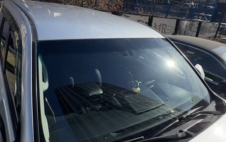 Toyota Land Cruiser Prado 150 рестайлинг 2, 2015 год, 3 900 000 рублей, 32 фотография