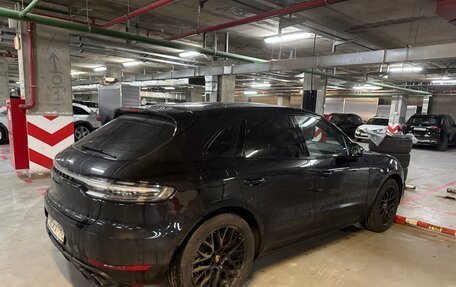 Porsche Macan I рестайлинг, 2021 год, 9 800 000 рублей, 2 фотография