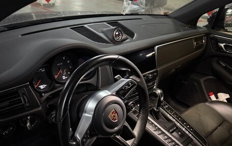 Porsche Macan I рестайлинг, 2021 год, 9 800 000 рублей, 5 фотография