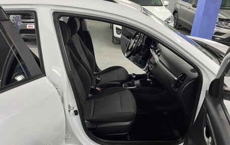 KIA Rio IV, 2019 год, 1 375 000 рублей, 21 фотография