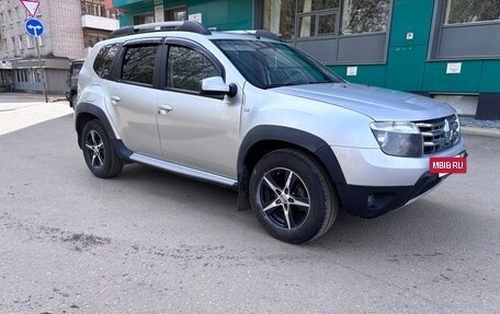Renault Duster I рестайлинг, 2013 год, 920 000 рублей, 2 фотография