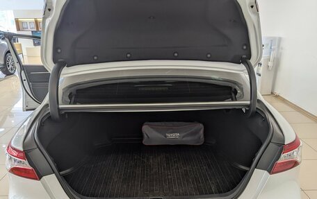 Toyota Camry, 2019 год, 2 850 000 рублей, 16 фотография