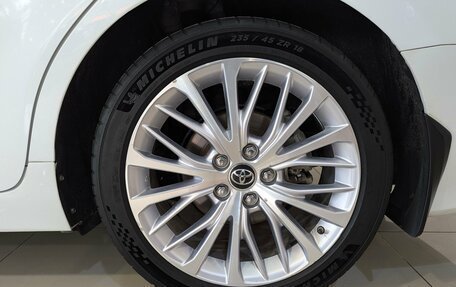 Toyota Camry, 2019 год, 2 850 000 рублей, 19 фотография