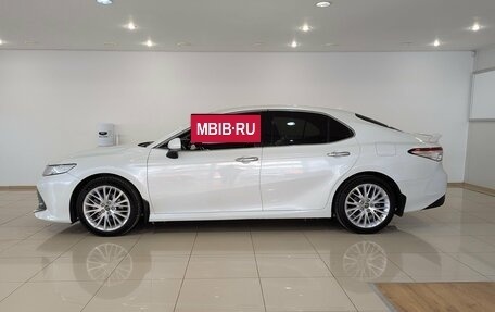 Toyota Camry, 2019 год, 2 850 000 рублей, 18 фотография
