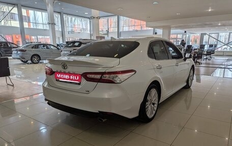 Toyota Camry, 2019 год, 2 850 000 рублей, 14 фотография