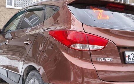 Hyundai ix35 I рестайлинг, 2013 год, 1 420 000 рублей, 2 фотография