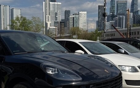 Porsche Macan I рестайлинг, 2020 год, 4 300 000 рублей, 1 фотография