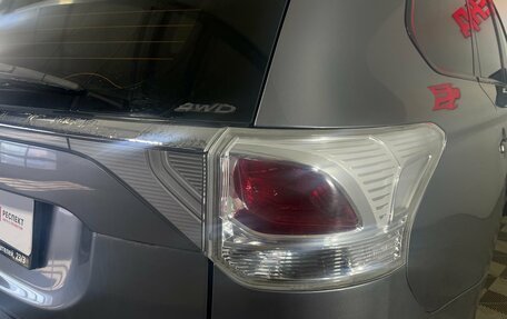 Mitsubishi Outlander III рестайлинг 3, 2013 год, 1 317 000 рублей, 9 фотография
