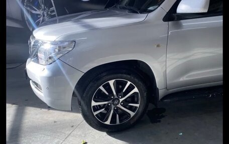 Toyota Land Cruiser 200, 2008 год, 2 585 000 рублей, 3 фотография