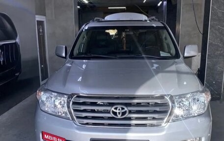 Toyota Land Cruiser 200, 2008 год, 2 585 000 рублей, 1 фотография