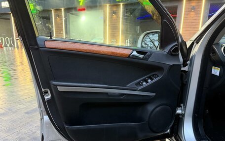 Mercedes-Benz M-Класс, 2005 год, 980 000 рублей, 13 фотография