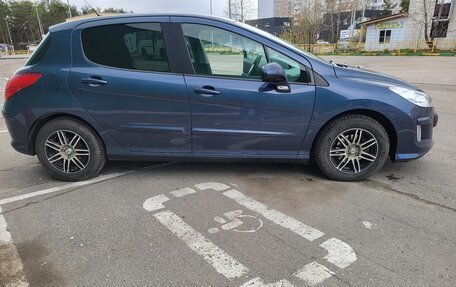 Peugeot 308 II, 2009 год, 390 000 рублей, 2 фотография