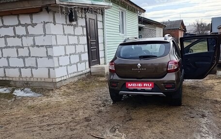 Renault Sandero II рестайлинг, 2019 год, 1 050 000 рублей, 6 фотография