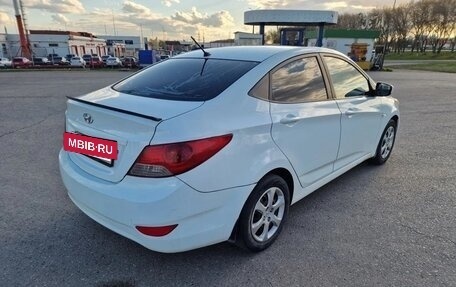 Hyundai Solaris II рестайлинг, 2012 год, 449 000 рублей, 4 фотография