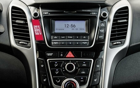 Hyundai i30 II рестайлинг, 2013 год, 1 000 000 рублей, 14 фотография