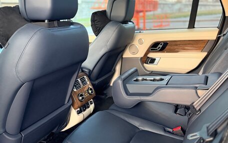 Land Rover Range Rover IV рестайлинг, 2018 год, 7 290 000 рублей, 11 фотография