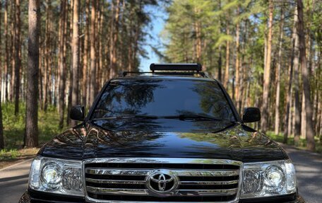 Toyota Land Cruiser 100 рестайлинг 2, 2004 год, 1 900 000 рублей, 9 фотография