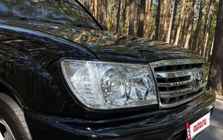 Toyota Land Cruiser 100 рестайлинг 2, 2004 год, 1 900 000 рублей, 11 фотография