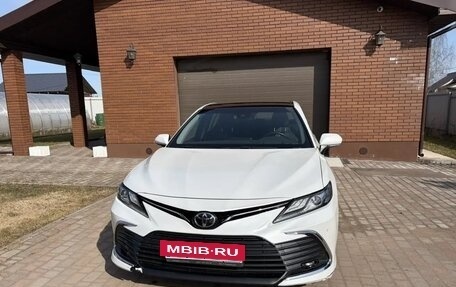 Toyota Camry, 2022 год, 3 500 000 рублей, 14 фотография