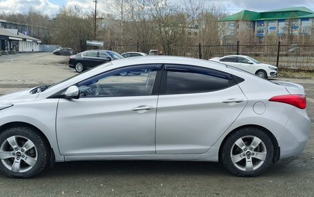 Hyundai Avante, 2012 год, 825 000 рублей, 3 фотография