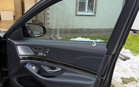 Mercedes-Benz S-Класс, 2018 год, 3 950 000 рублей, 22 фотография