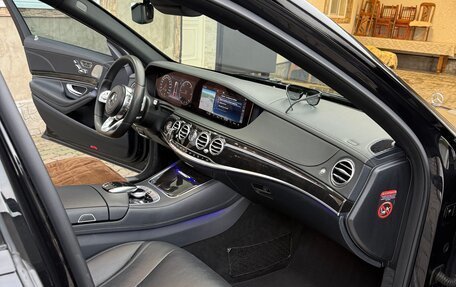 Mercedes-Benz S-Класс, 2018 год, 3 950 000 рублей, 21 фотография