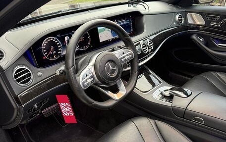 Mercedes-Benz S-Класс, 2018 год, 3 950 000 рублей, 29 фотография