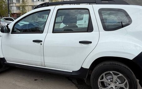 Renault Duster I рестайлинг, 2017 год, 900 000 рублей, 2 фотография