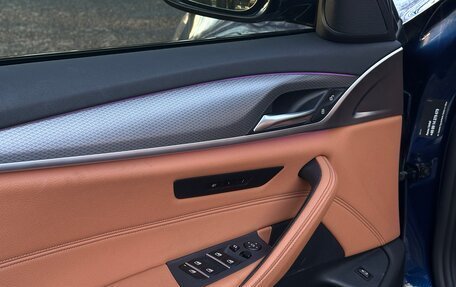 BMW 5 серия, 2019 год, 3 750 000 рублей, 12 фотография